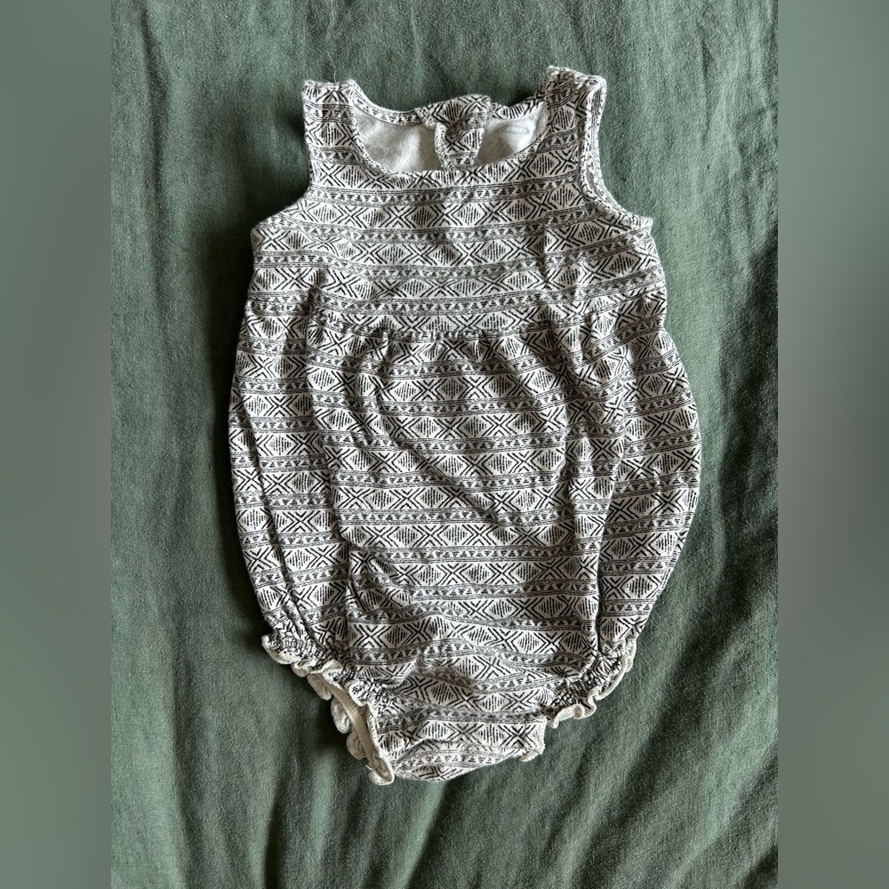 Old Navy Patterned Sleeveless Baby Romper